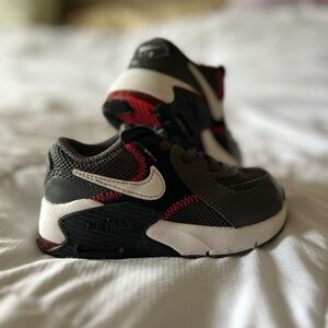 Toddler boy Nike Air sneakers size 7C